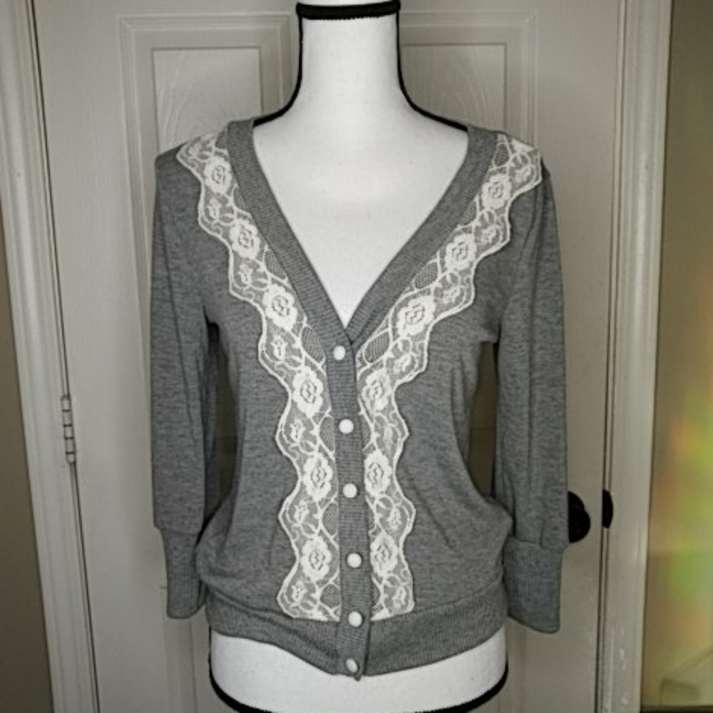 MAXI Button Down Grey w/Lace Detail Sweater or Cardigan 3/4 Sleeves Size…